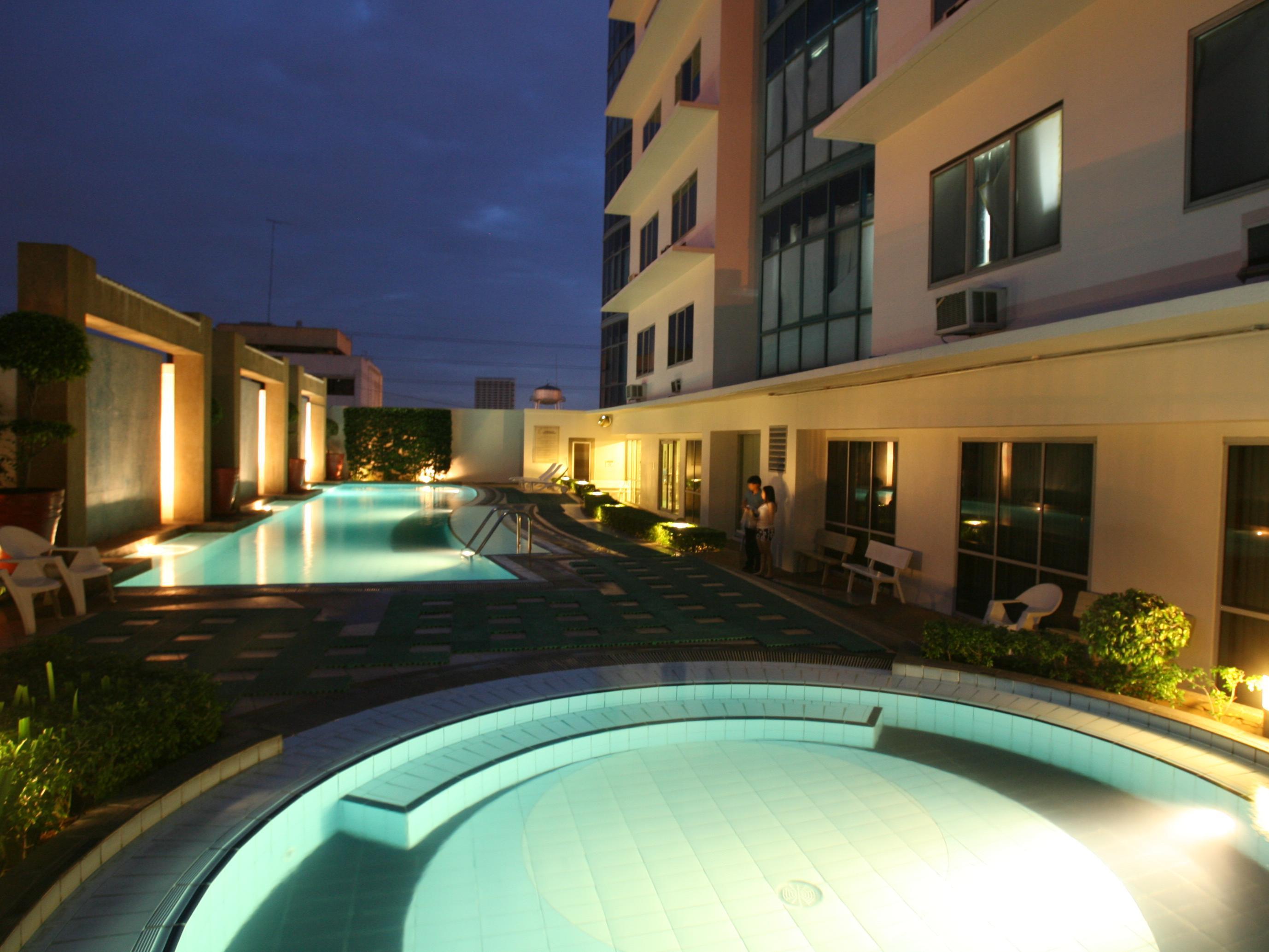 Astoria Plaza Otel Pasig City Dış mekan fotoğraf