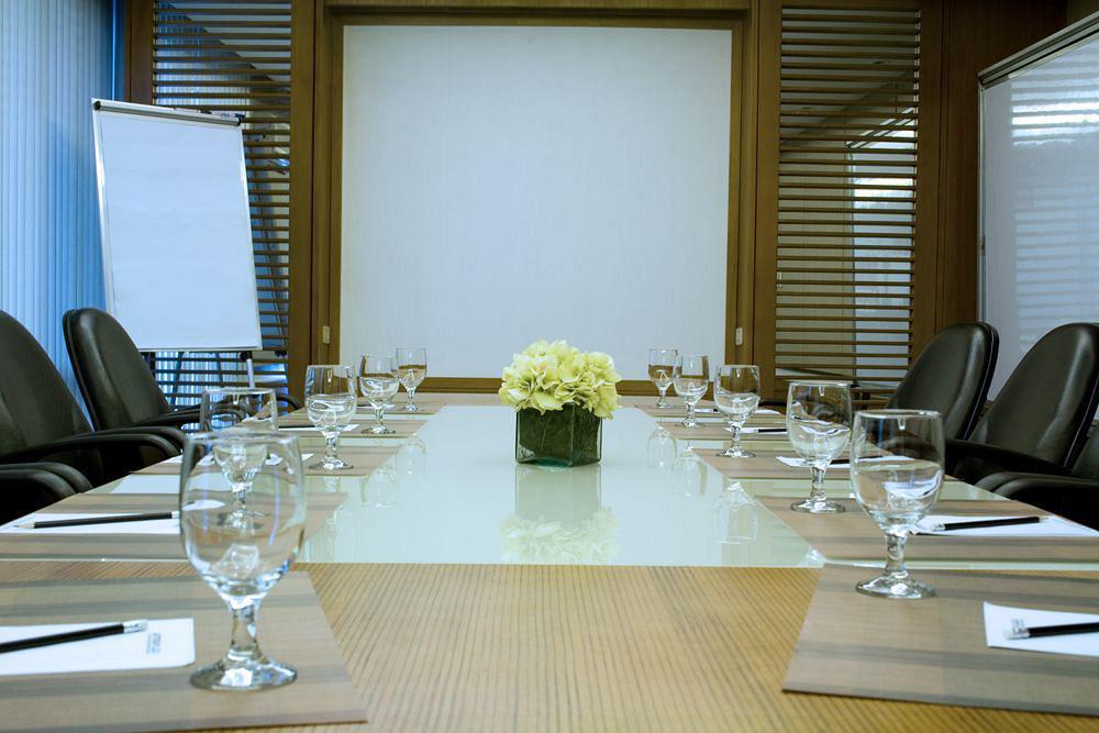 Astoria Plaza Otel Pasig City Dış mekan fotoğraf
